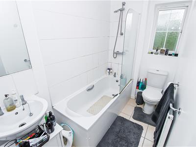 BATHROOM/W.C.
